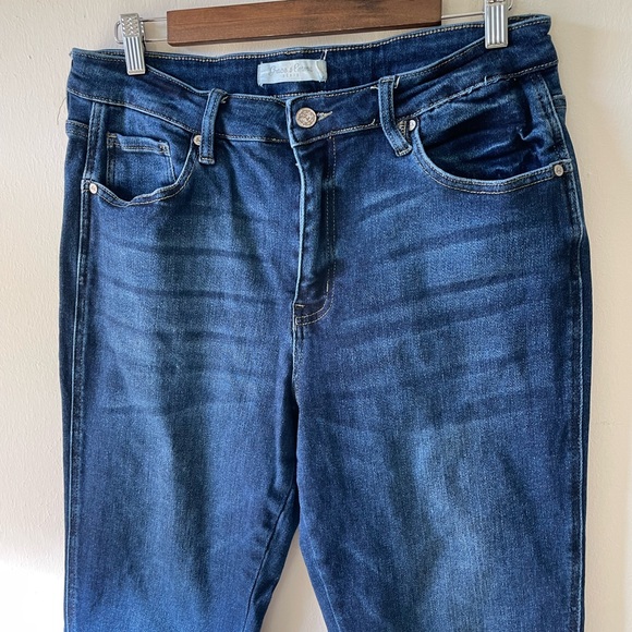 Grace & Emma Stretch Flare Jeans - Picture 2 of 4